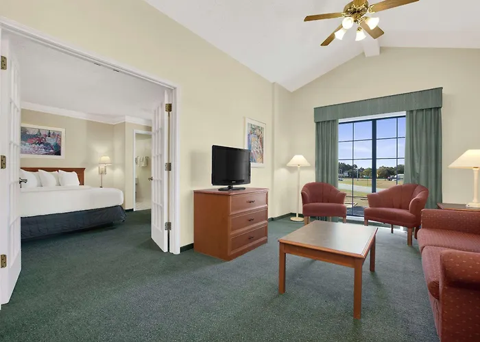 Baymont By Wyndham Longview